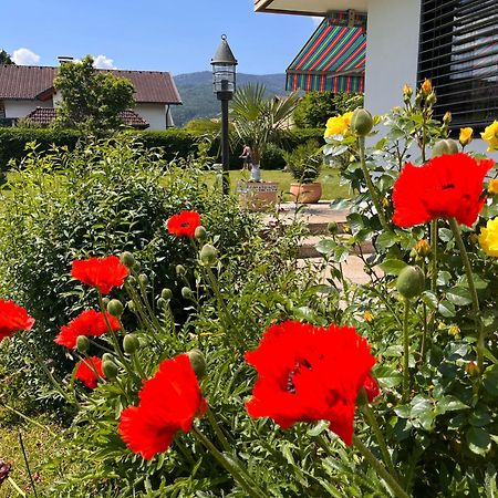 Apartamento Haus Bergblick Villach Exterior foto