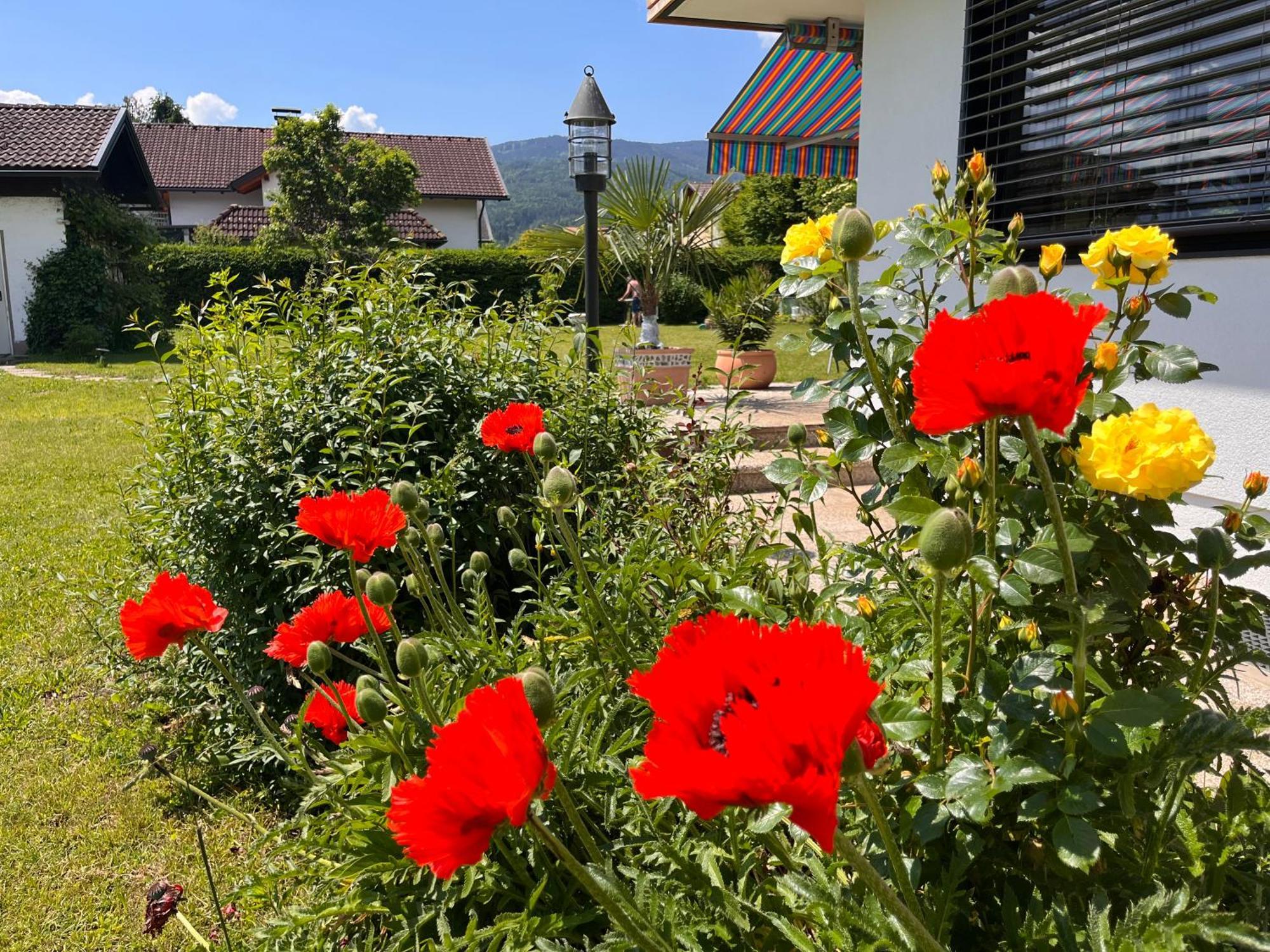 Apartamento Haus Bergblick Villach Exterior foto