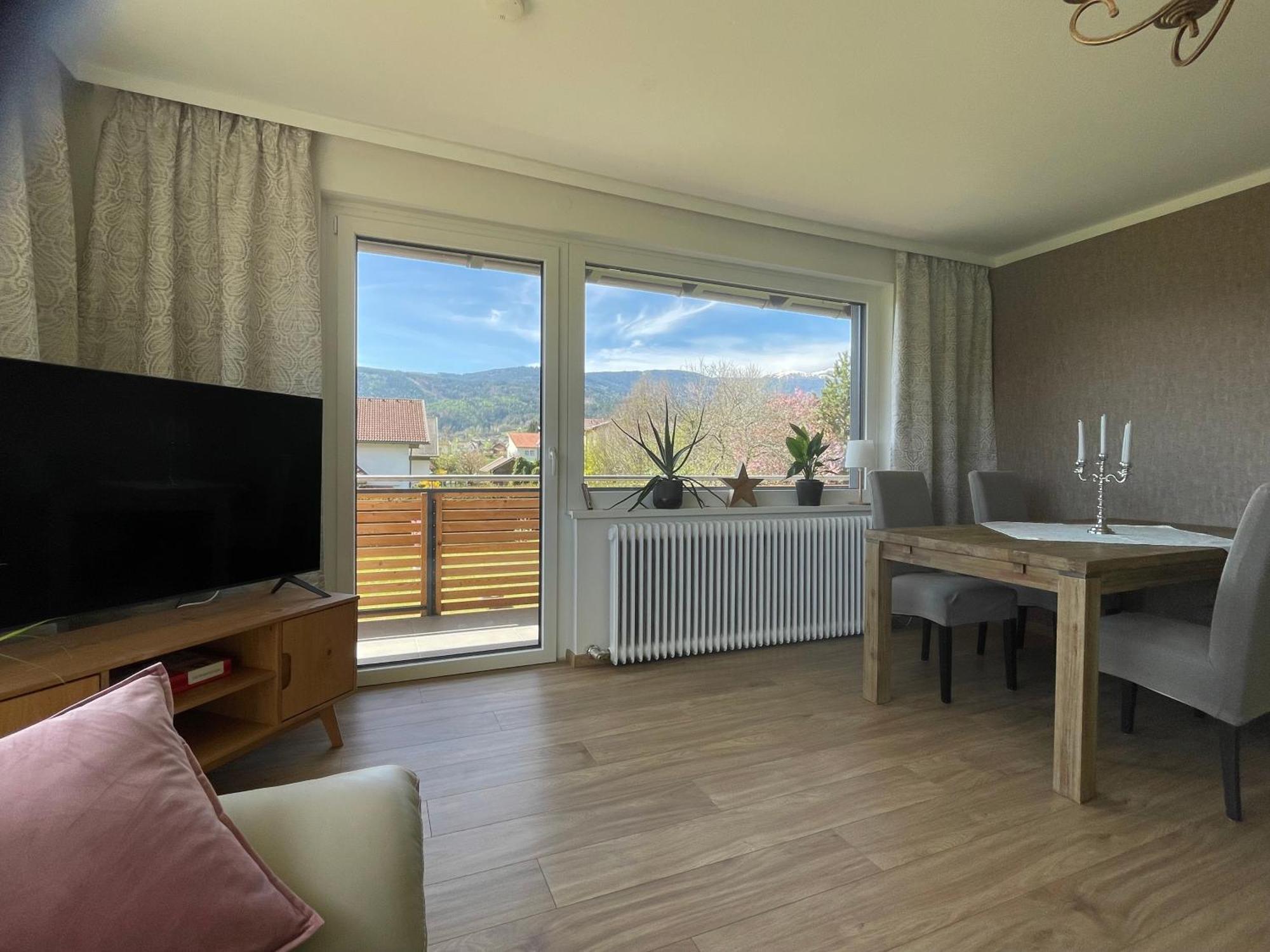 Apartamento Haus Bergblick Villach Exterior foto